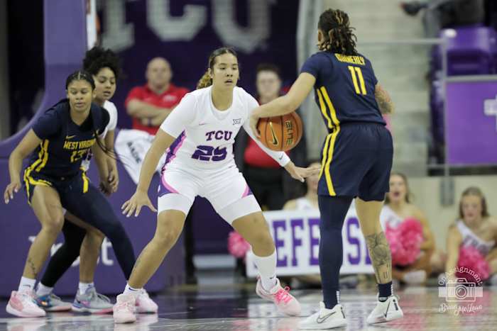 Sydney Harris defending